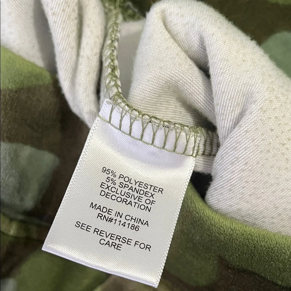 Juicy Couture Green Camouflage Straight Leg Pants size L womens pull on pockets - Picture 6 of 7